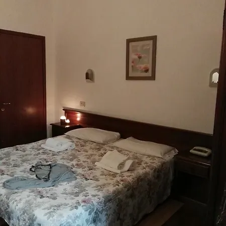 Hotel Resi Dep.