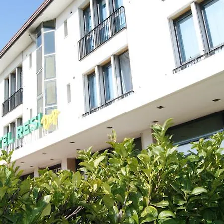 Resi Dep. Hotel